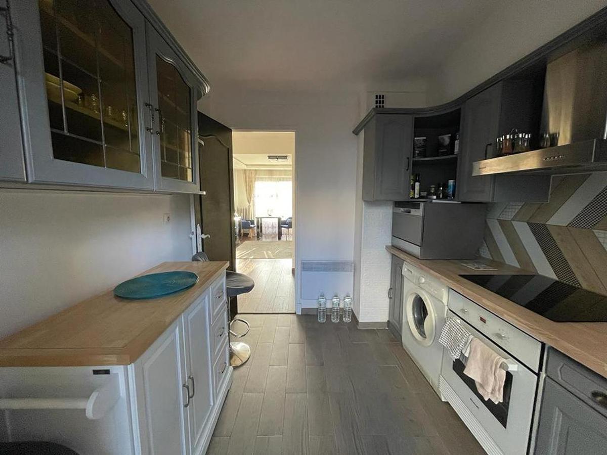 Charming Ac 2-Bedroom Apartment Antibes City Center Family, Couples Friendly Εξωτερικό φωτογραφία