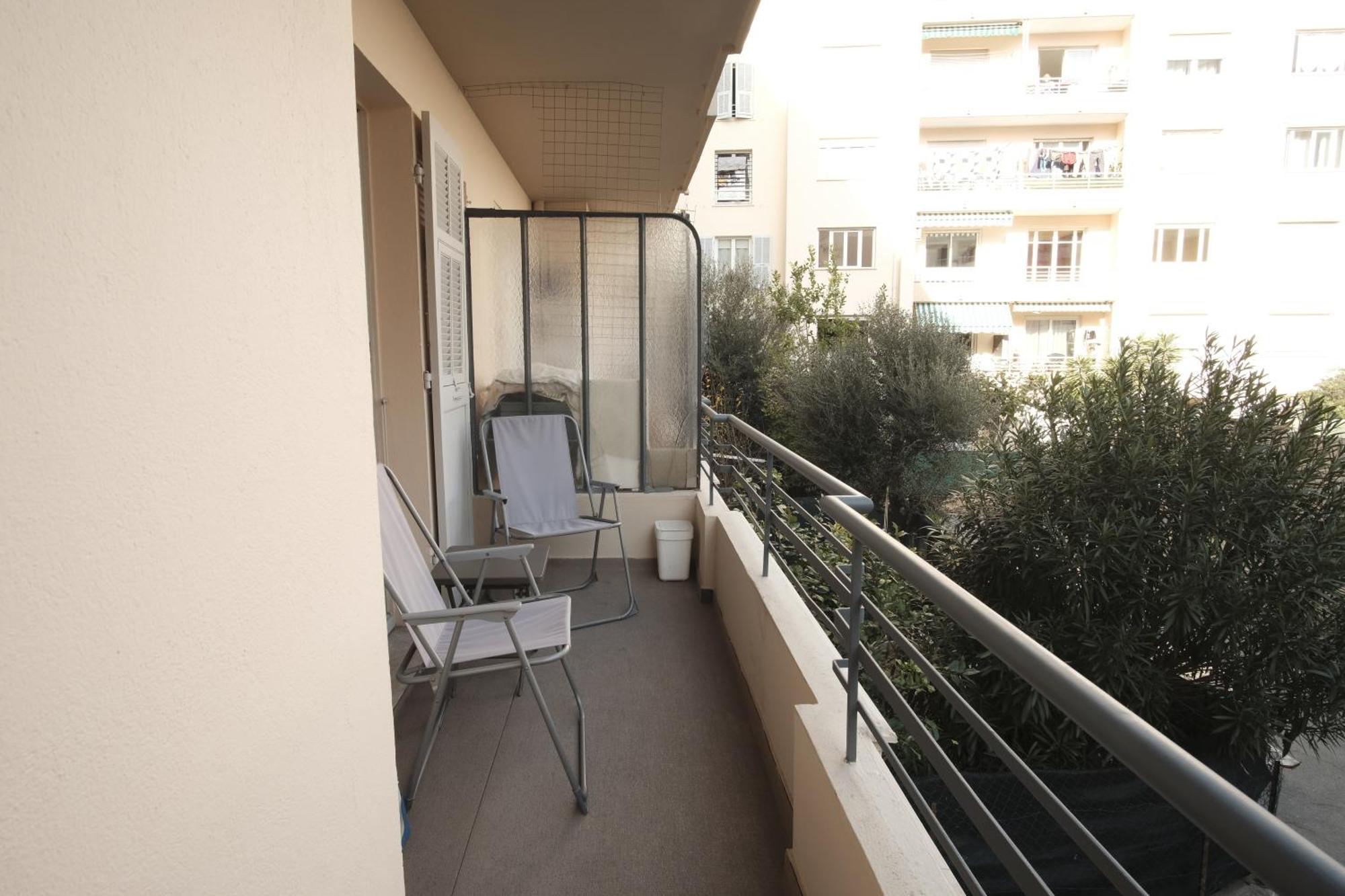 Charming Ac 2-Bedroom Apartment Antibes City Center Family, Couples Friendly Εξωτερικό φωτογραφία